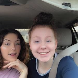 Meet your Posher, Addie